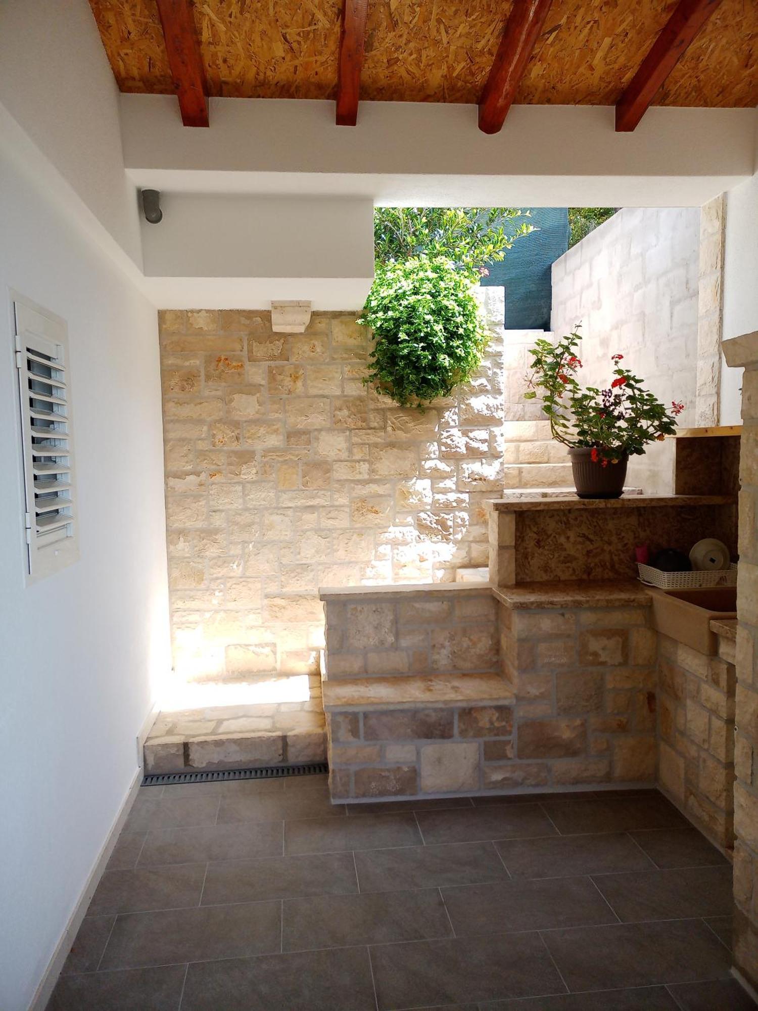Contessa Robinson House * Zrnovo